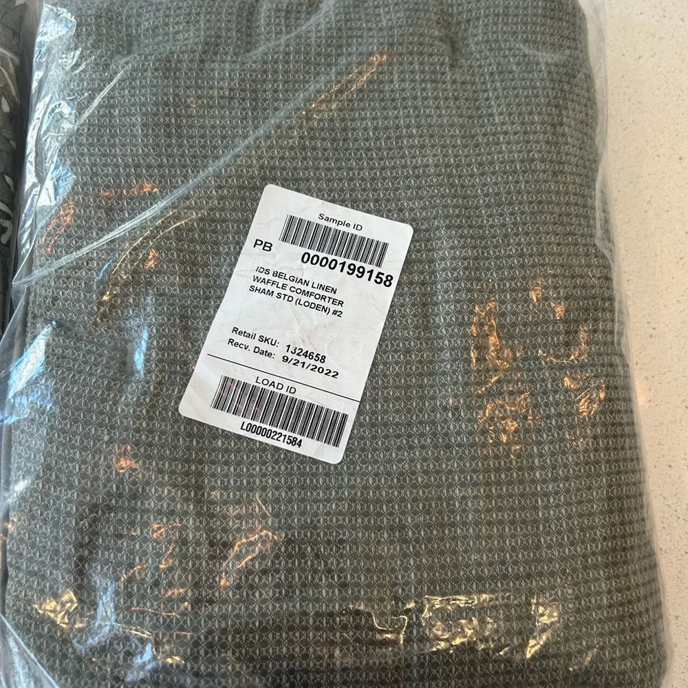 Set of 2 Pottery Barn Sloan Voile Sham & Belgian Linen Waffle Standard Shams